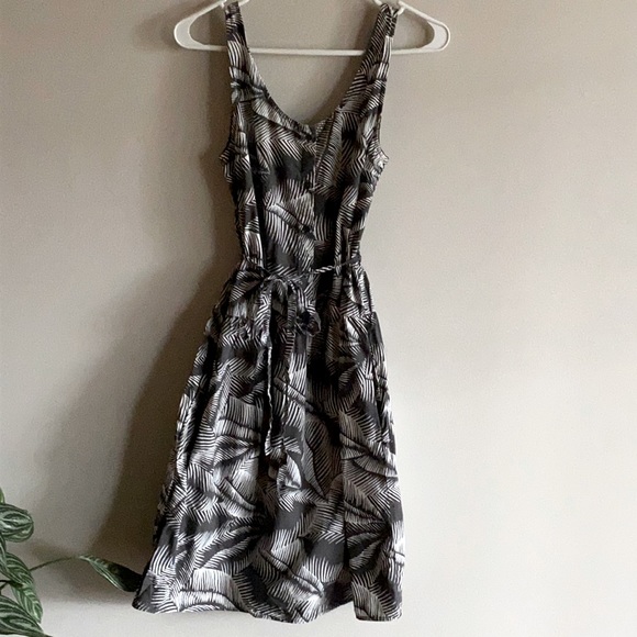 Gap • Tropical dress - Picture 1 of 5
